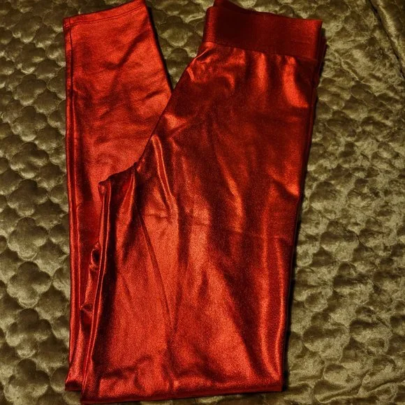 Zoe and Liv Red Metallic Lurex Leggings - Picture 5 of 5
